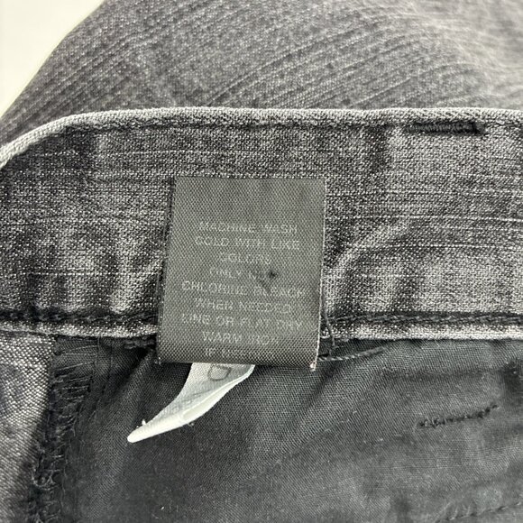 Express Womens Size 6 Precision Fit Black Jeans Zip Detail Stretch Pants - Picture 7 of 7